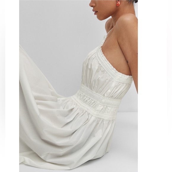 NWT SIZE 2 MANGO Ruffle Halter Dress in Summer White❣️ - Picture 5 of 7